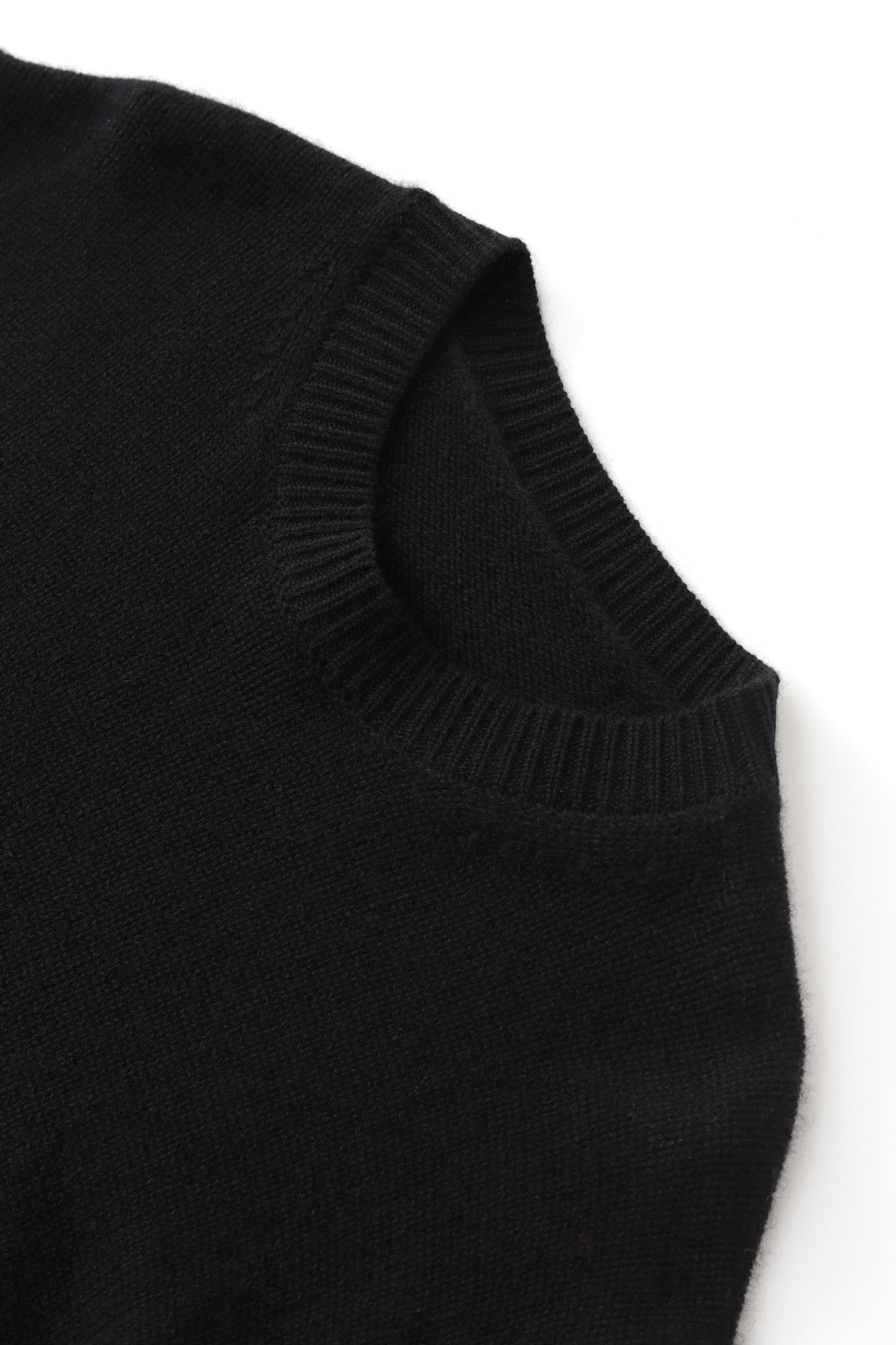 Cashmere knitwear