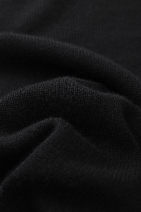 Cashmere knitwear