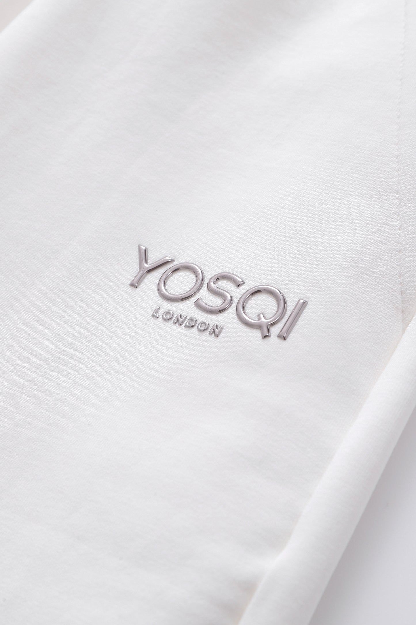 Yosqi Embossed Logo Pants(White)